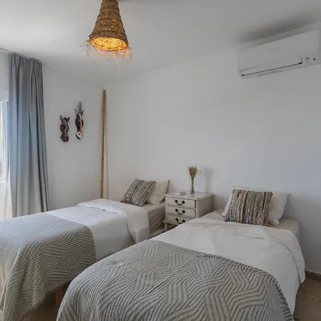 Casa Pura Vida * إِستيبونا
